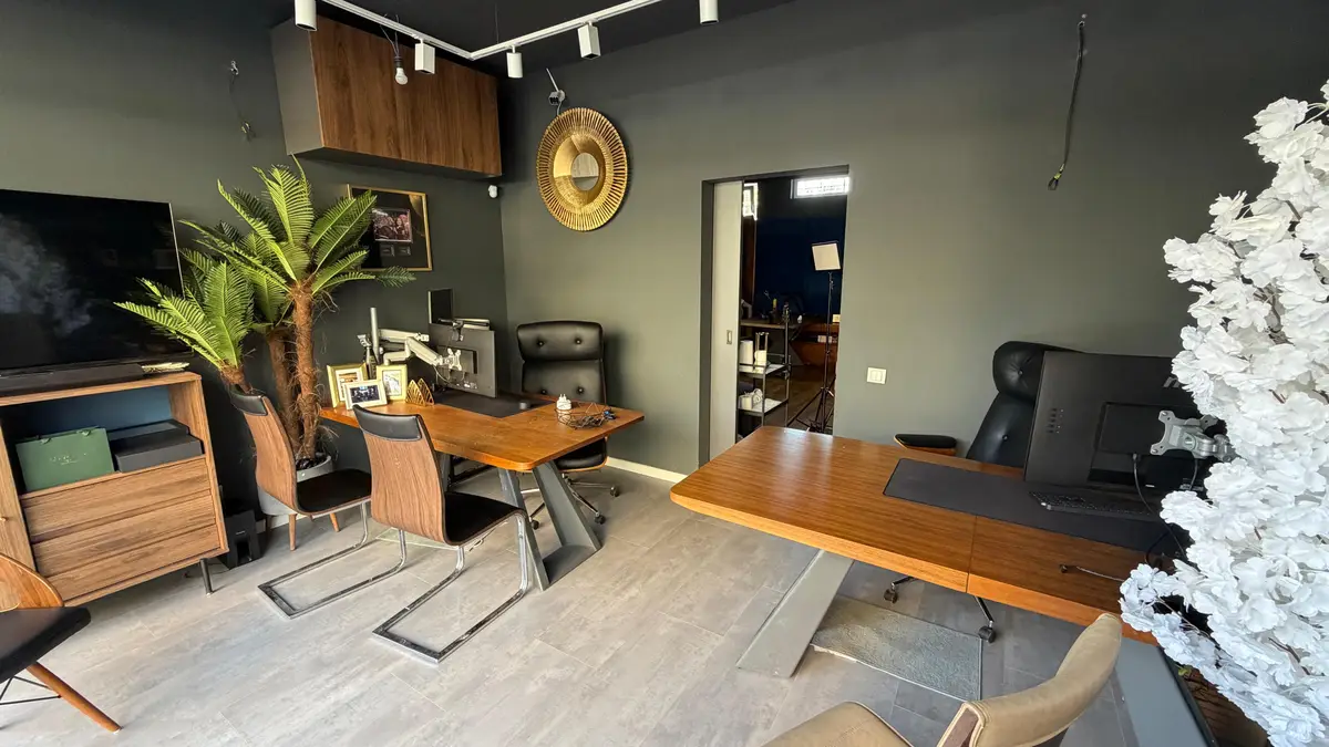 Context Podcast Studio – studio